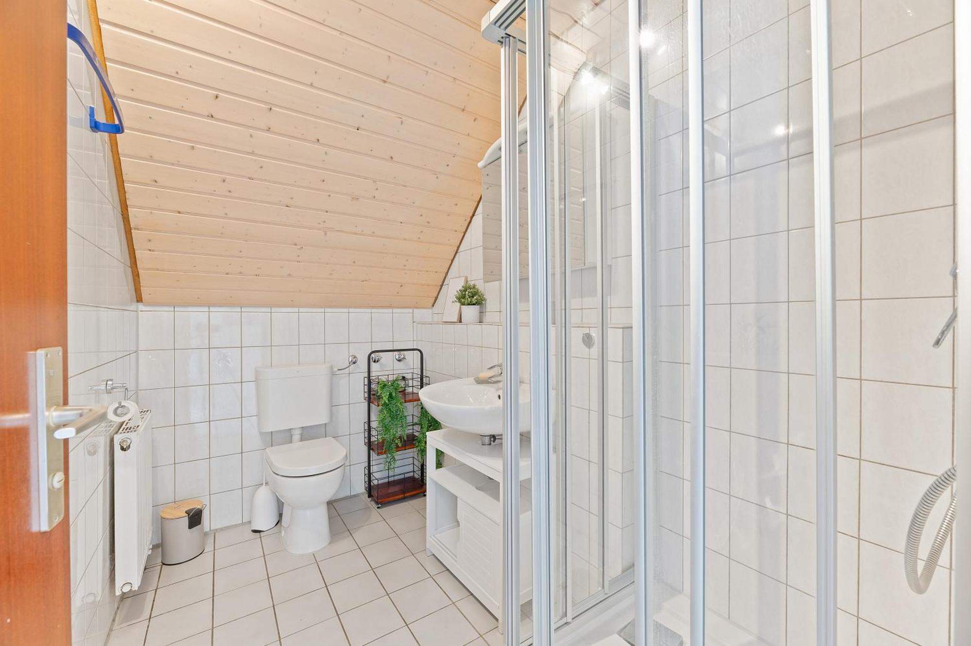 Perouser Wohlfuehloase Rutesheim Exterior photo